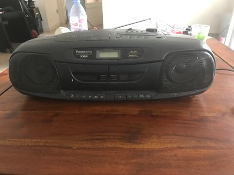 poste radio 2 Versailles (78)