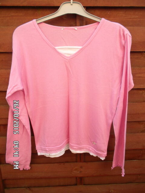 HAUT ROSE ET BLANC*JUSTE 2E*KIKI60230 2 Chambly (60)