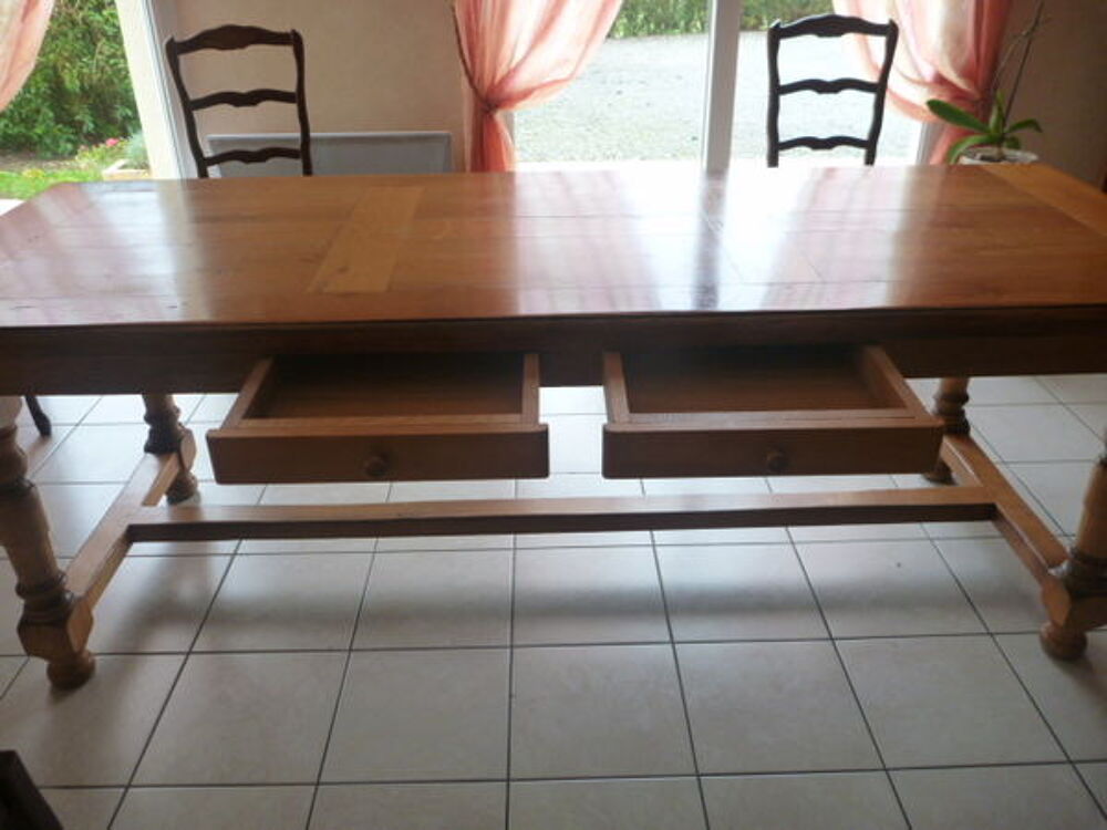 table Meubles