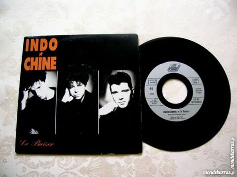 45 TOURS INDOCHINE Le Baiser 25 Nantes (44)