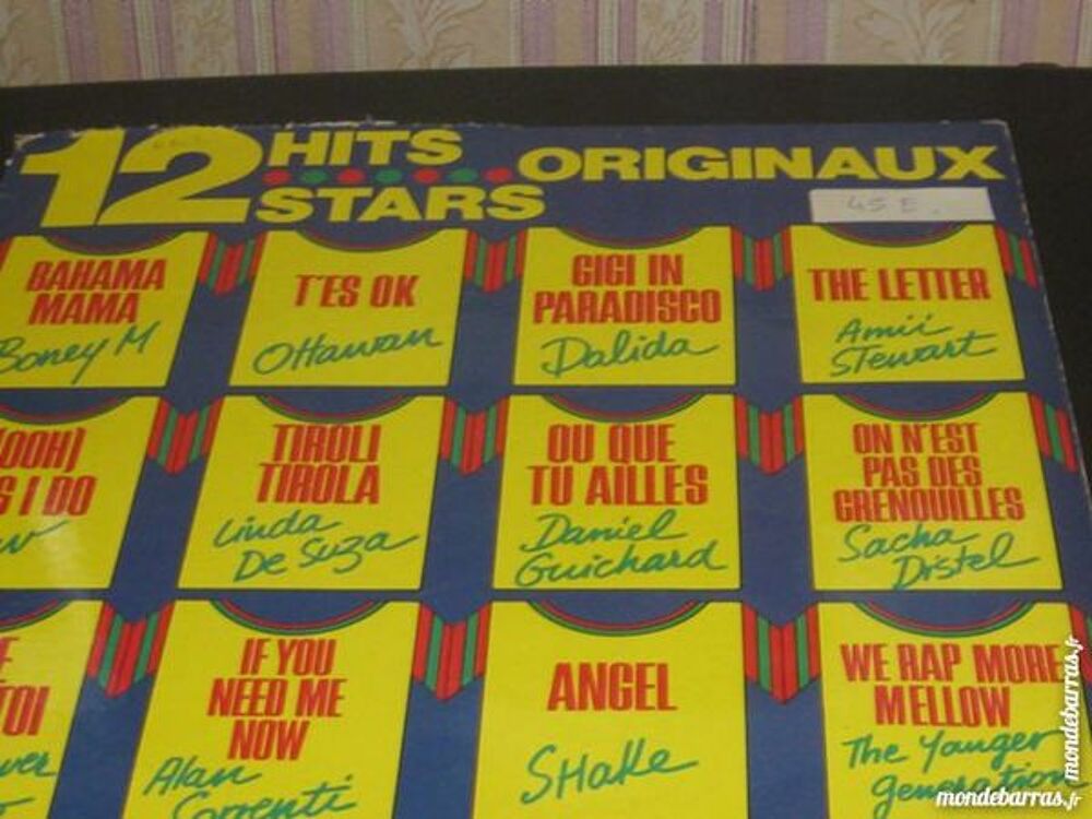 12 hits stars originaux tr&eacute;s bon &eacute;tat CD et vinyles