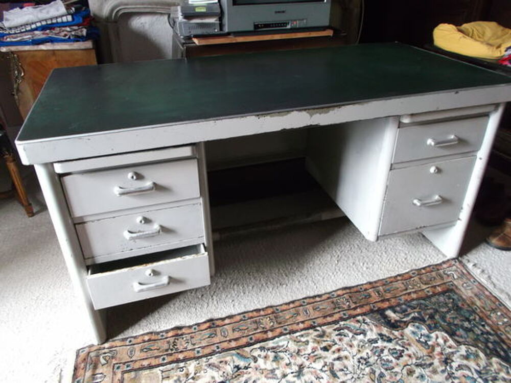 bureau en fer Meubles