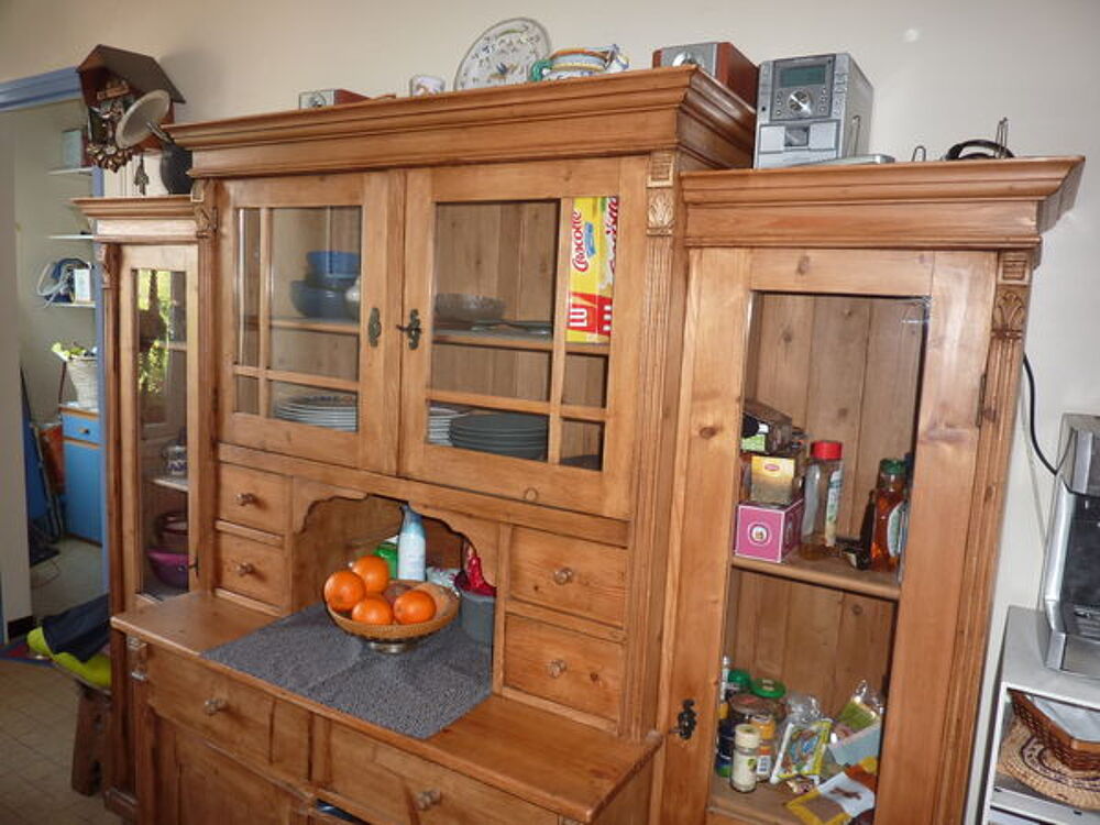 Tr&eacute;s beau Vaissellier en pin ancien en 4 &eacute;l&eacute;ments Meubles