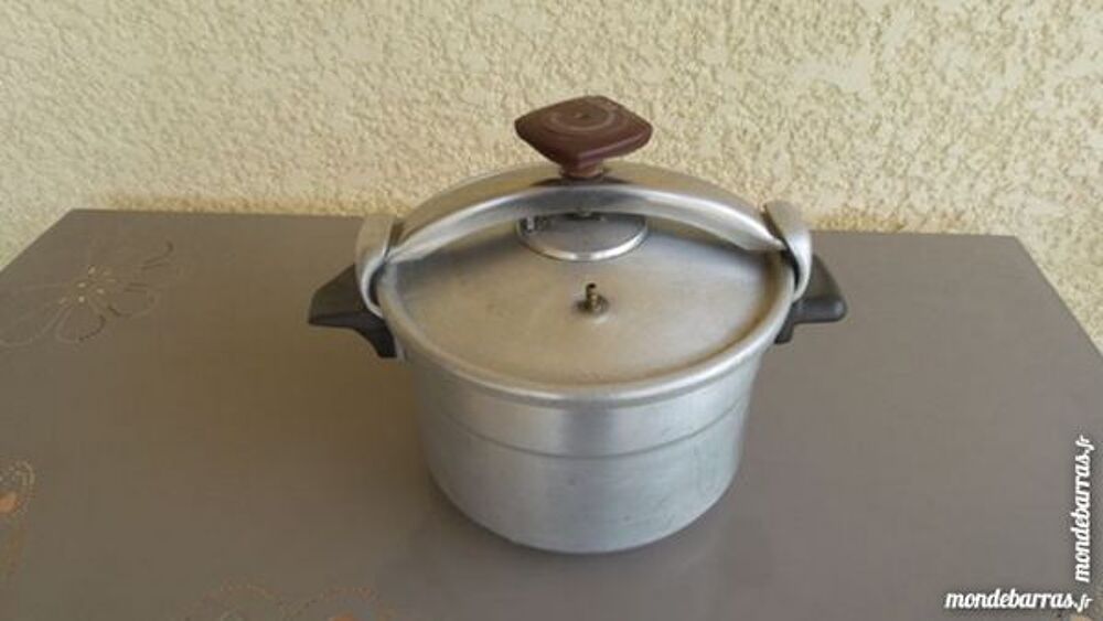 COCOTTE MINUTE EN ALU 12 L Electroménager