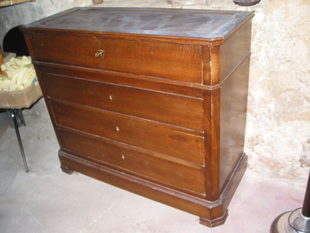 Commode ancienne de chambre louis Philippe noyer a Meubles