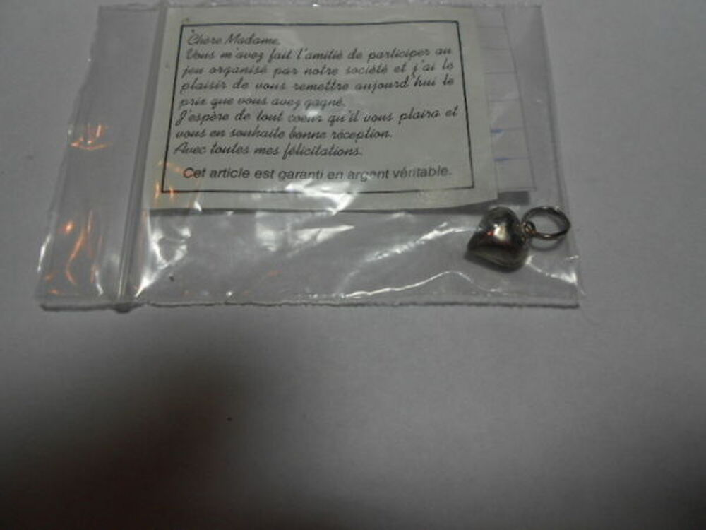 PENDENTIF COEUR EN ARGENT Bijoux et montres