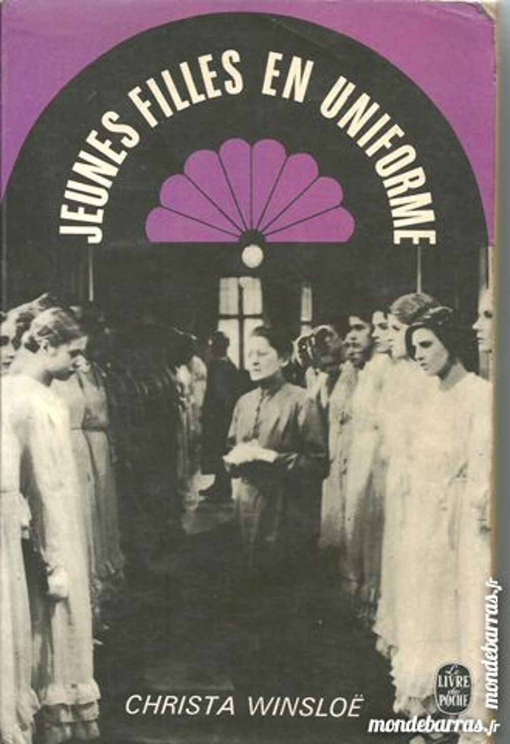 Jeunes filles en uniforme Livres et BD