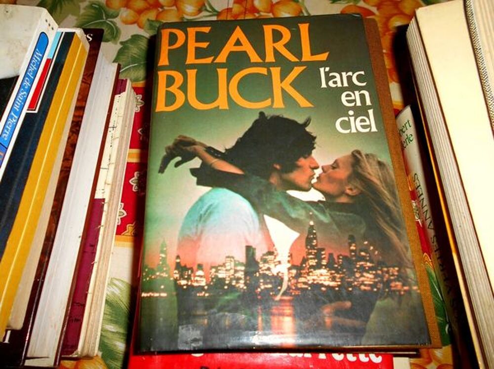 Roman de Pearl Buck l'arc en ciel Livres et BD