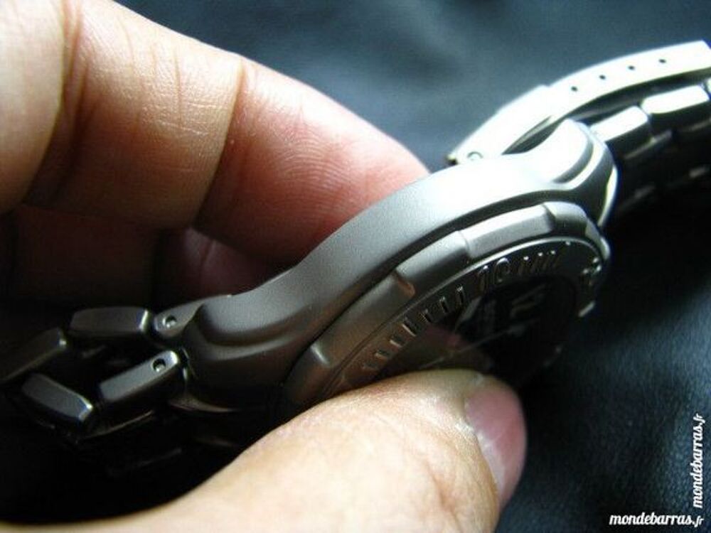 BIG TIME TITANIUM MILANO 1997 montre DIV0141 Bijoux et montres