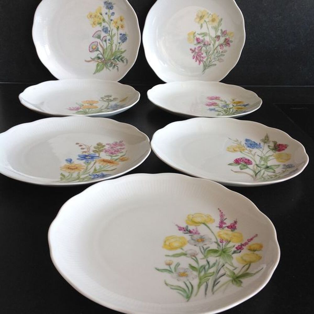 7 assiettes d&eacute;cor peint &agrave; la main Cuisine
