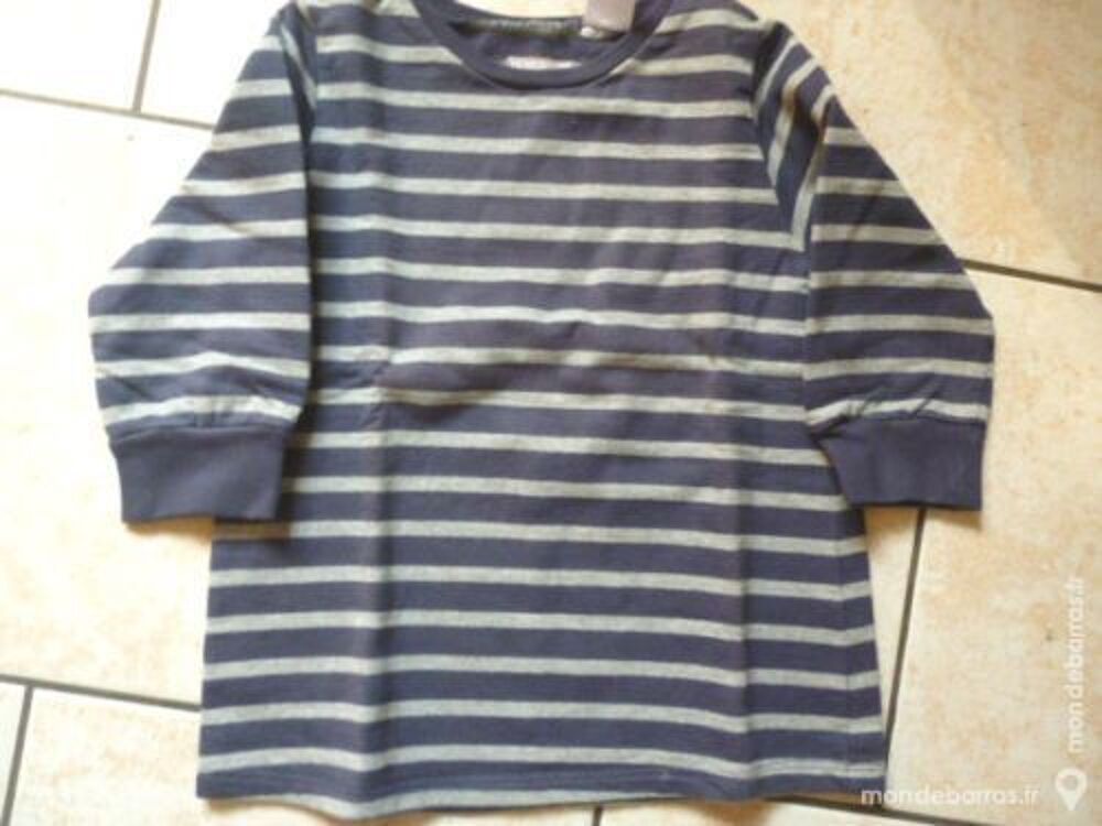 Sweat ray&eacute; Fille Taille 6 ans Vêtements enfants