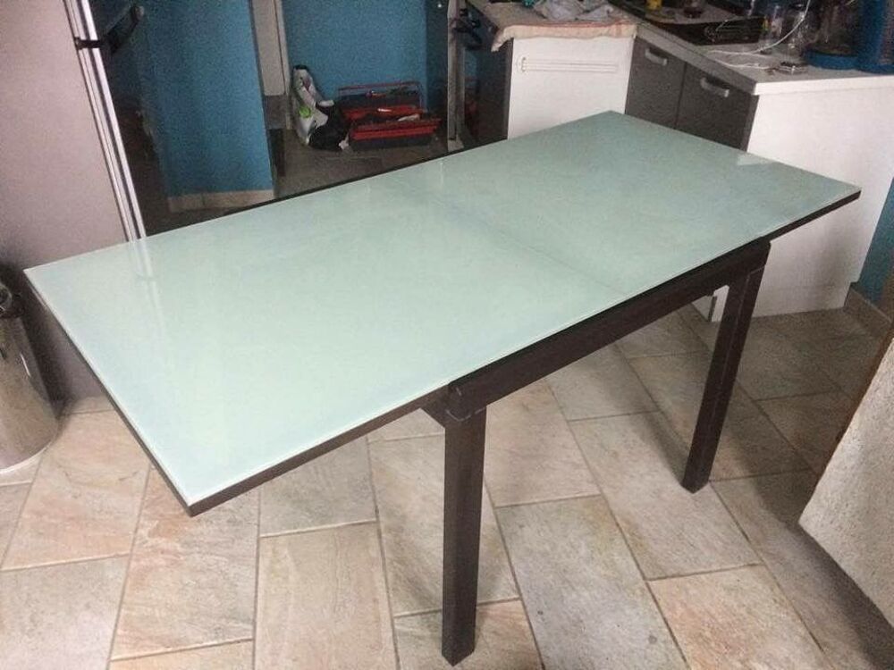 Table &agrave; manger Meubles
