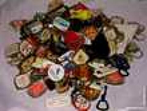 lot 150 portes cl&eacute; publicitaire clef clefs vintage Bourse des collections