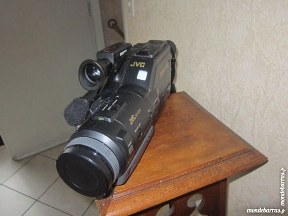 CAMESCOPE J.V.C Photos/Video/TV