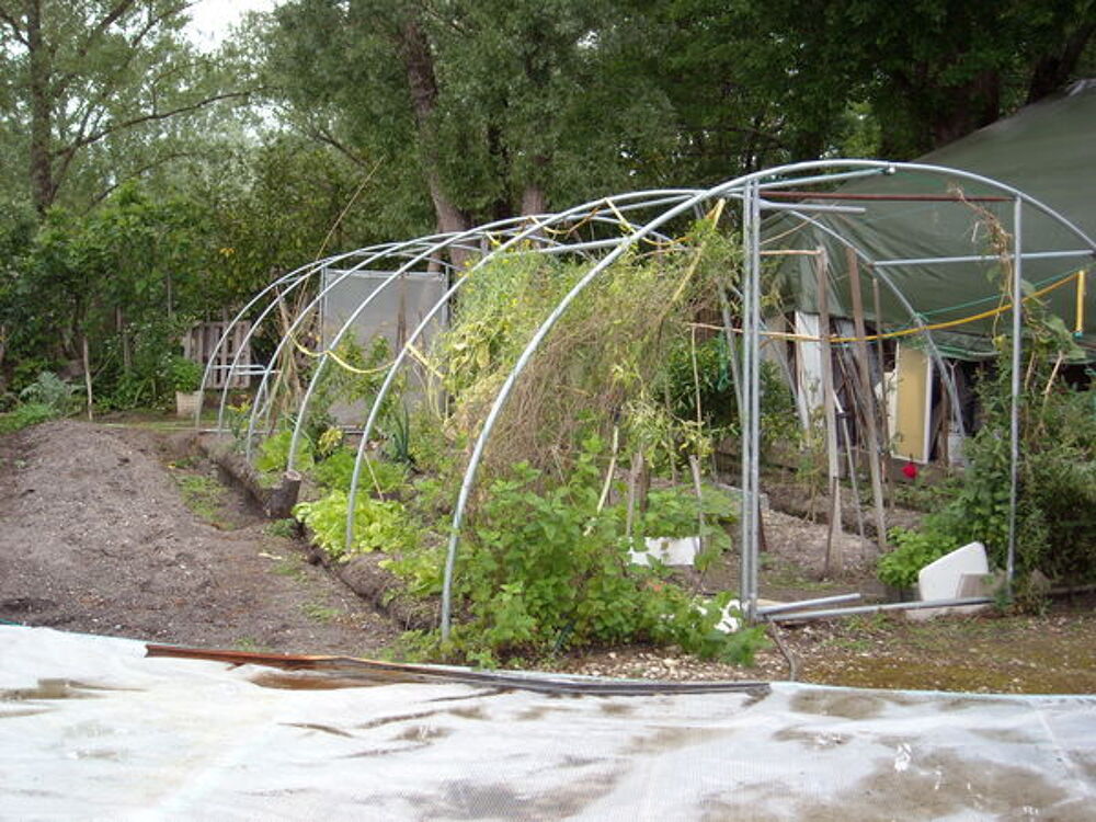 SERRE TONNEAU ABRI LEGUMES 4M X 10M/40m&sup2; Jardin