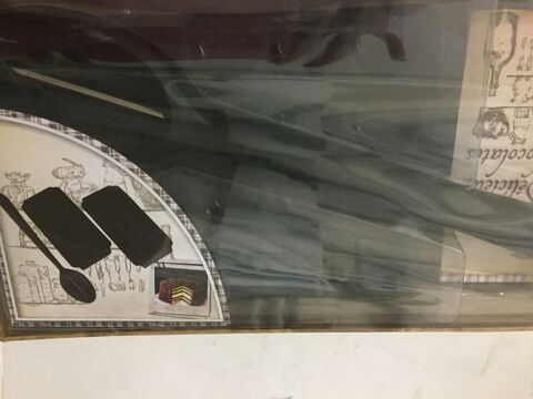 FAIITES VOS CHOCOLATS DE PAQUES NEUF 18 Saint-Genis-Laval (69)