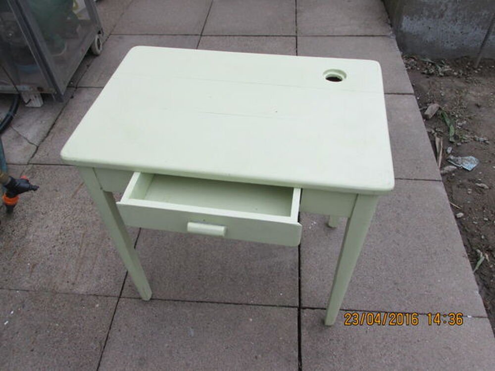 Table &eacute;colier Meubles