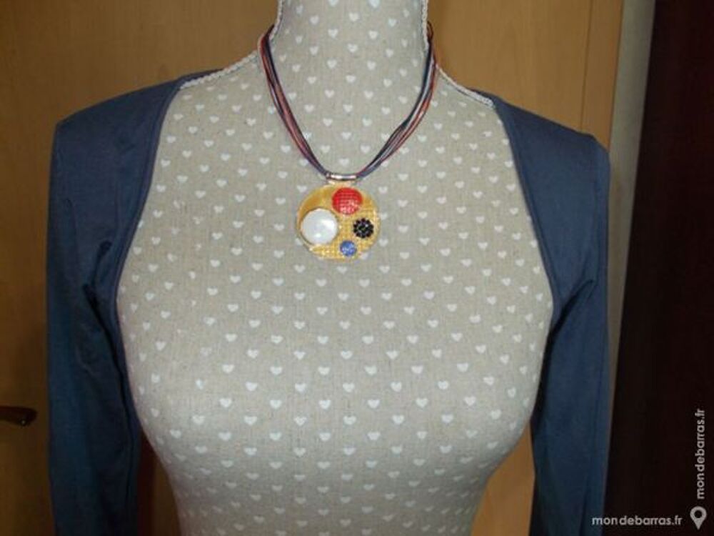 COLLIER PENDENTIF EMAIL Bijoux et montres