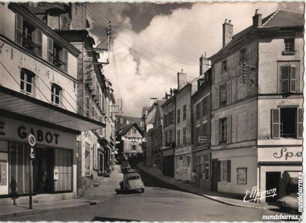 TONNERRE - CARTES POSTALES 