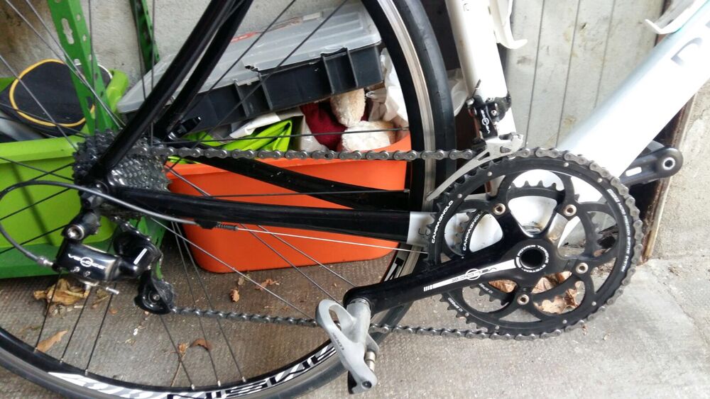 v&eacute;lo de course en carbone Vélos