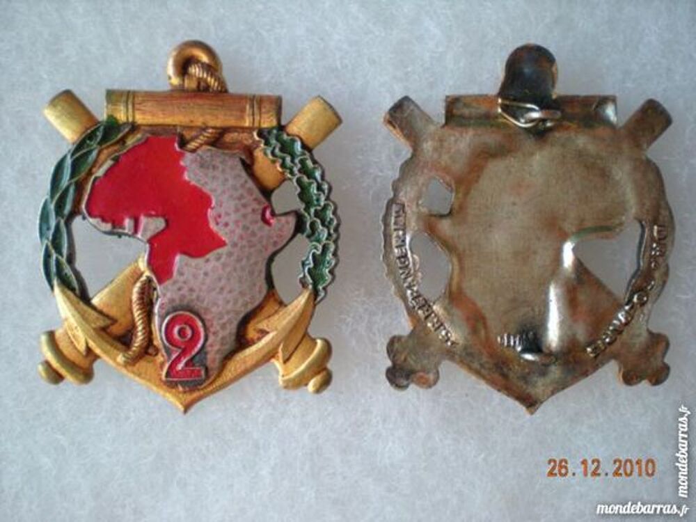 MILITARIA Insignes 