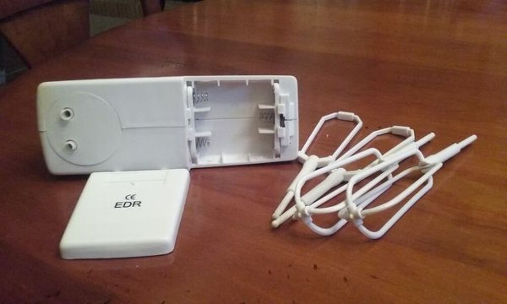 Petit batteur de voyage (&agrave; piles) Electroménager