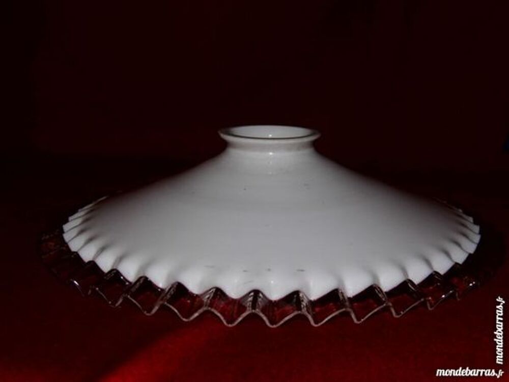 LUSTRE DENTELLE SUSPENSION ABAT JOUR OPALINE Décoration