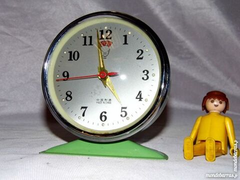 Ancien reveil pendule horloge vert annes vintage 10 Dunkerque (59)