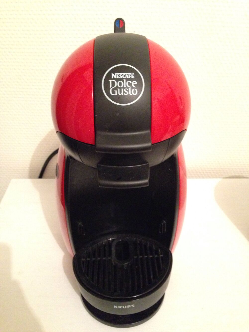 Machine &agrave; caf&eacute; Dolce Gusto PICCOLO Krups Electroménager