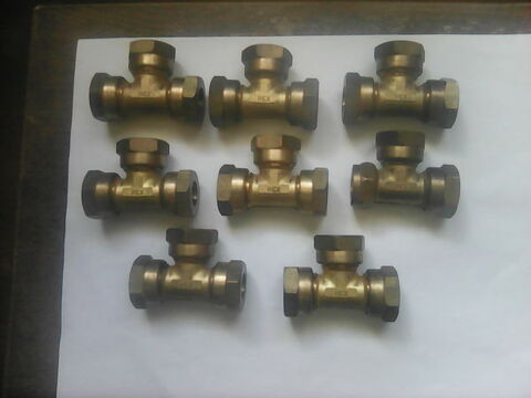 Plomberie : 8 t� laiton avec olives D :14 mm 4 Noyelles-l�s-Vermelles (62)