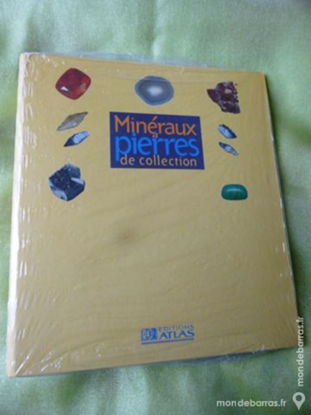 Classeur &laquo;Min&eacute;raux et Pierres de collection &raquo; 