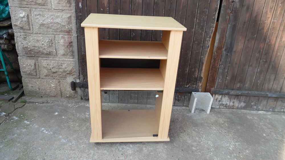 PETIT MEUBLE SUR ROULETTES Meubles