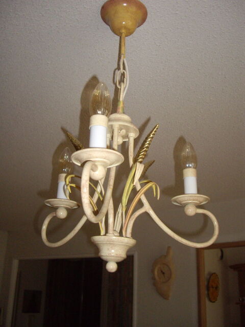 luminaire 10 Frjus (83)