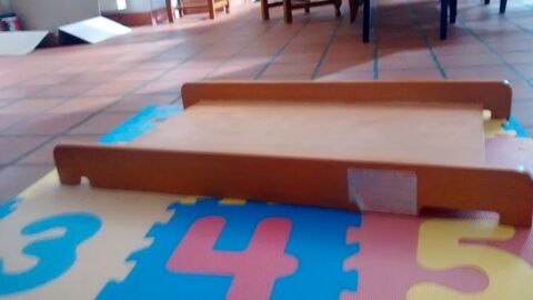 Plan  langer en bois adaptable sur tout lit bb 30 Saint-Fargeau-Ponthierry (77)