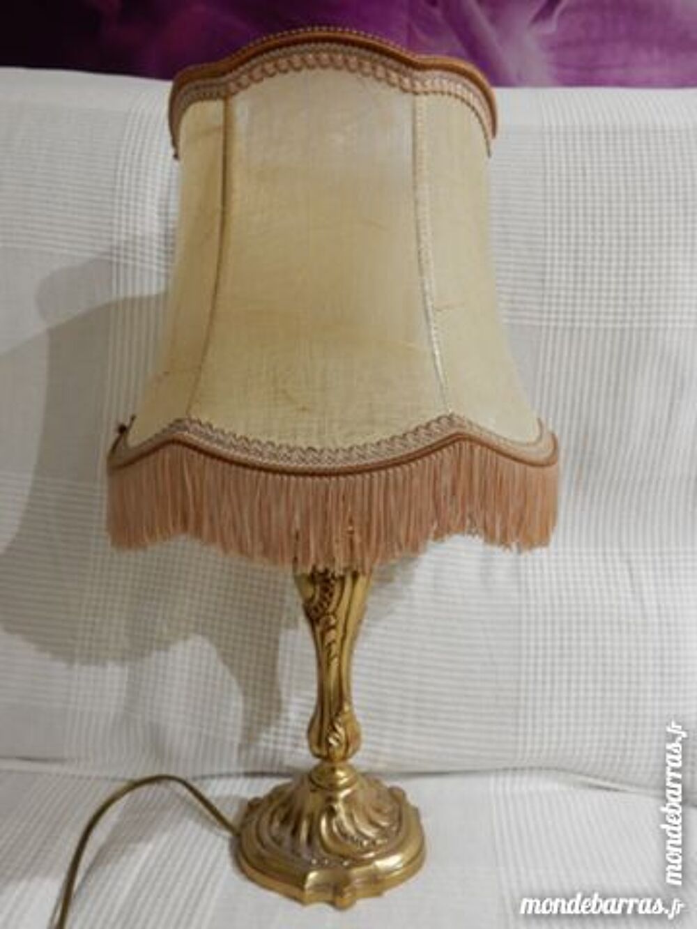 LAMPE STYLEE Décoration