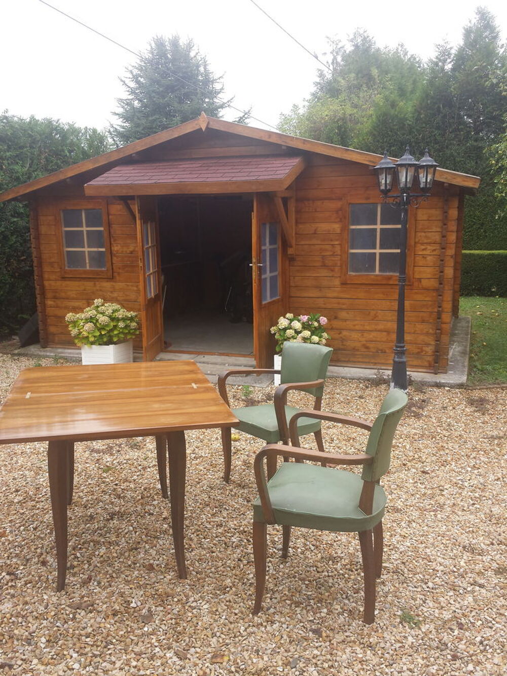 Table de bridge et ses 2 fauteuils Meubles