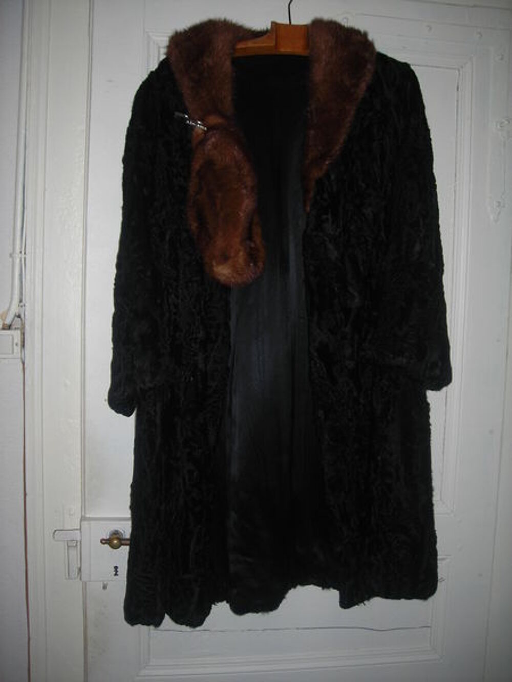 MANTEAU ASTRAKAN ET VISON Vêtements