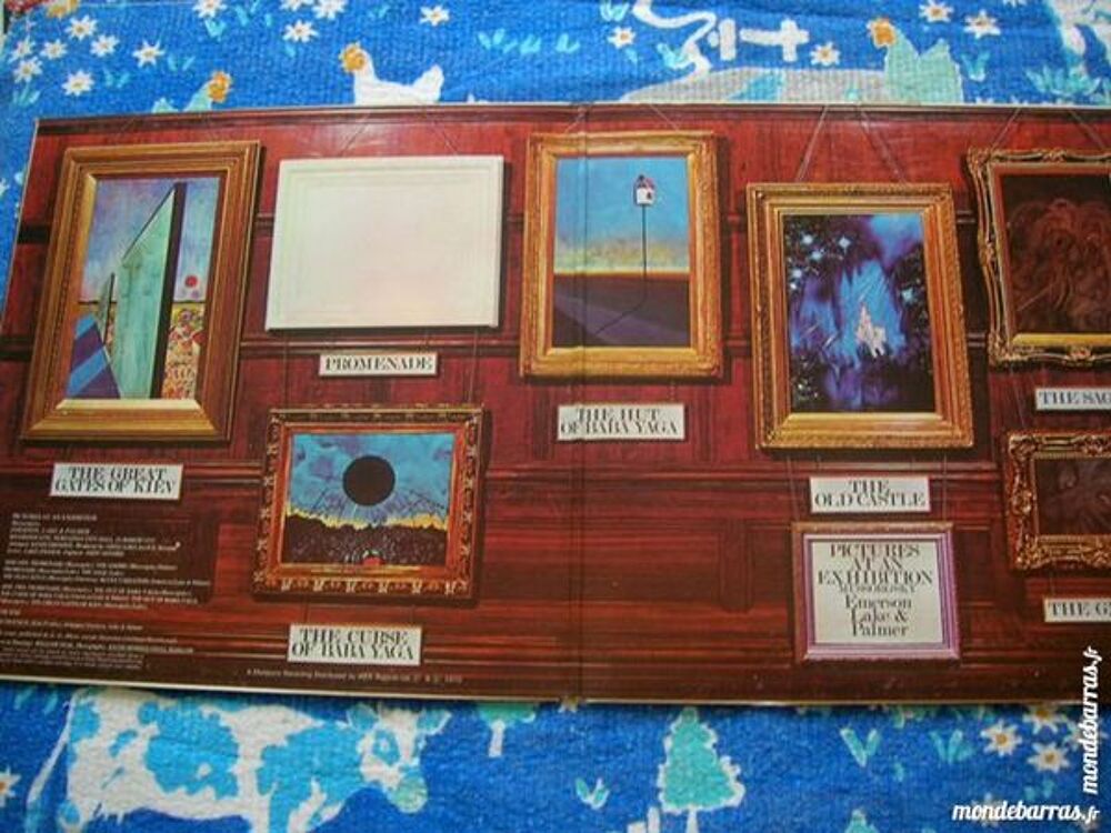 33 TOURS EMERSON LAKE AND PALMER Picture at the exhibition CD et vinyles