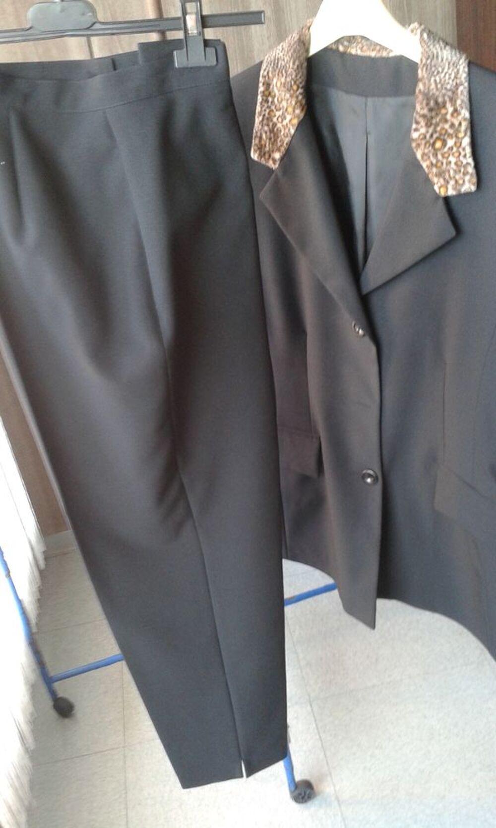 tailleur pantalon Vêtements