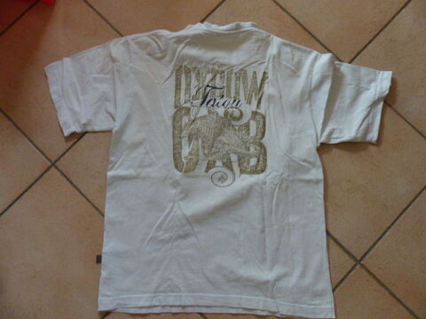 t shirt taille s 
2 Viriat (01)