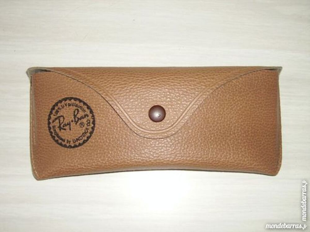 ETUIS RAY BAN Luxottica Bijoux et montres