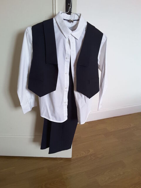 costume 8 ans 7 Brive-la-Gaillarde (19)