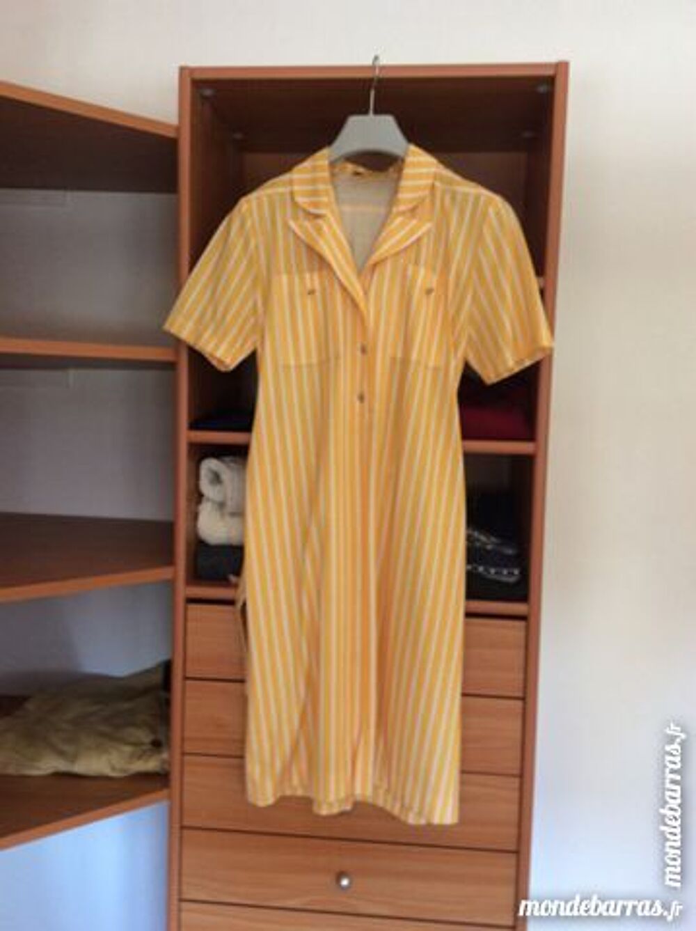 ROBES. DIVERS MODELES Vêtements
