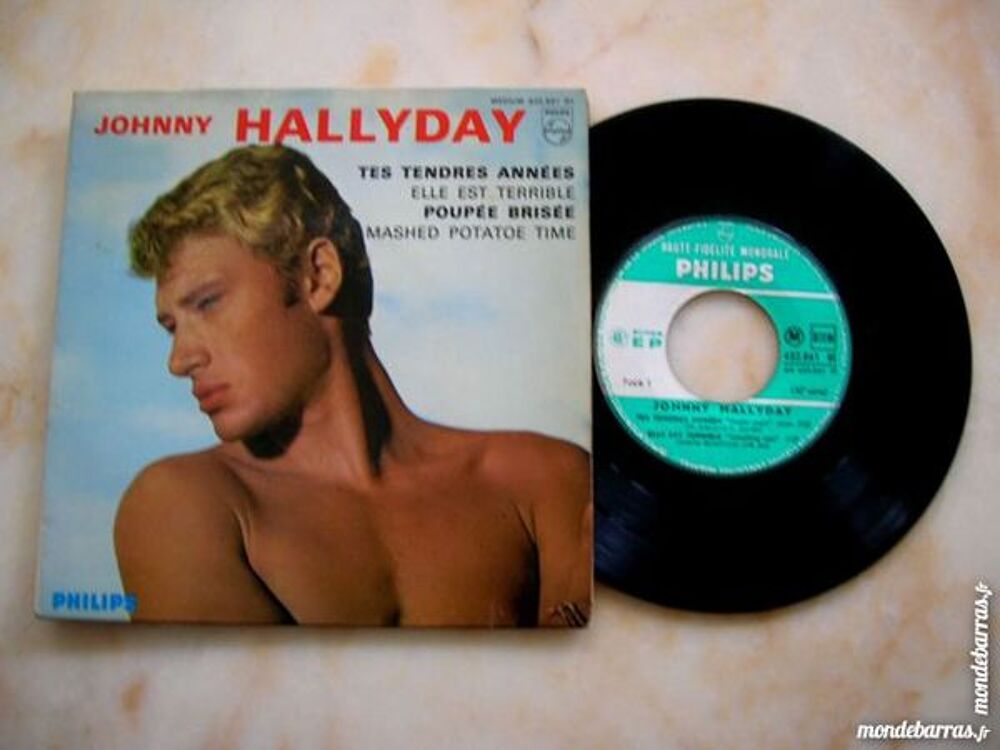 EP JOHNNY HALLYDAY Tes tendres ann&eacute;es CD et vinyles