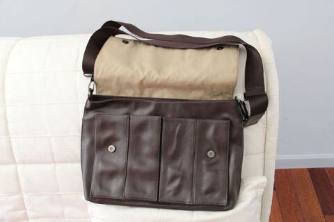 SACOCHE EN CUIR 80 Saclas (91)