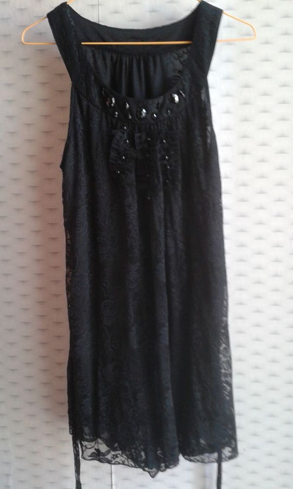 robe noire Vêtements
