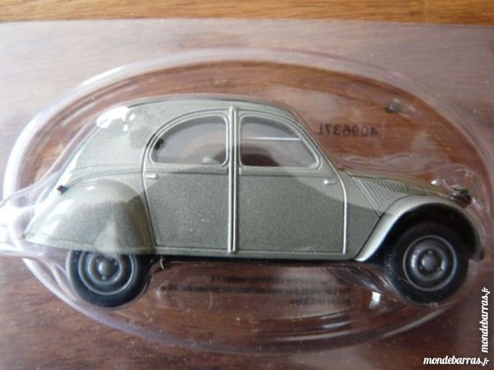 3 MODELES DE 2 CV NOREV Jeux / jouets