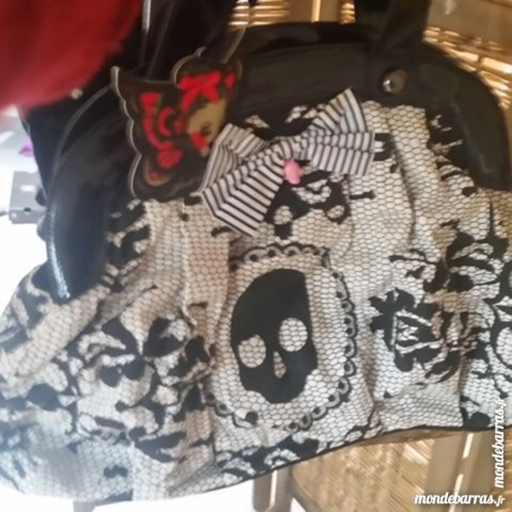 SAC CABAS IRON FIST Maroquinerie