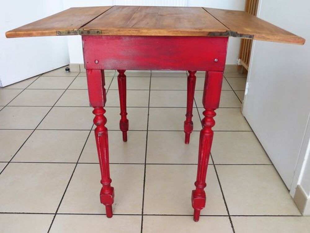 petite Table en bois ou console unique aspect vieillie Meubles