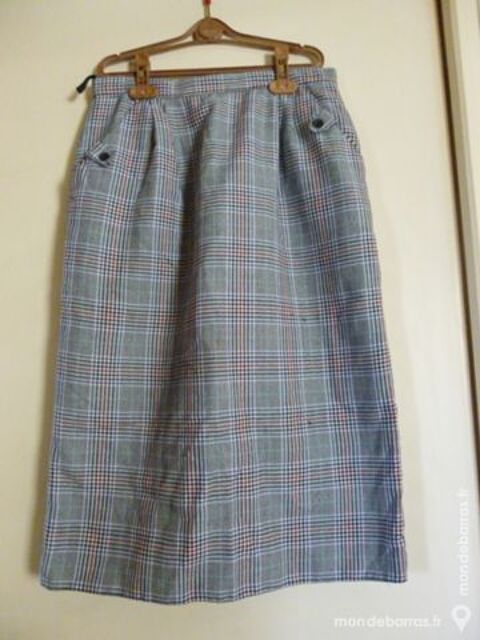 Jupe droite ecossaise �Vintage� 9 Goussainville (95)